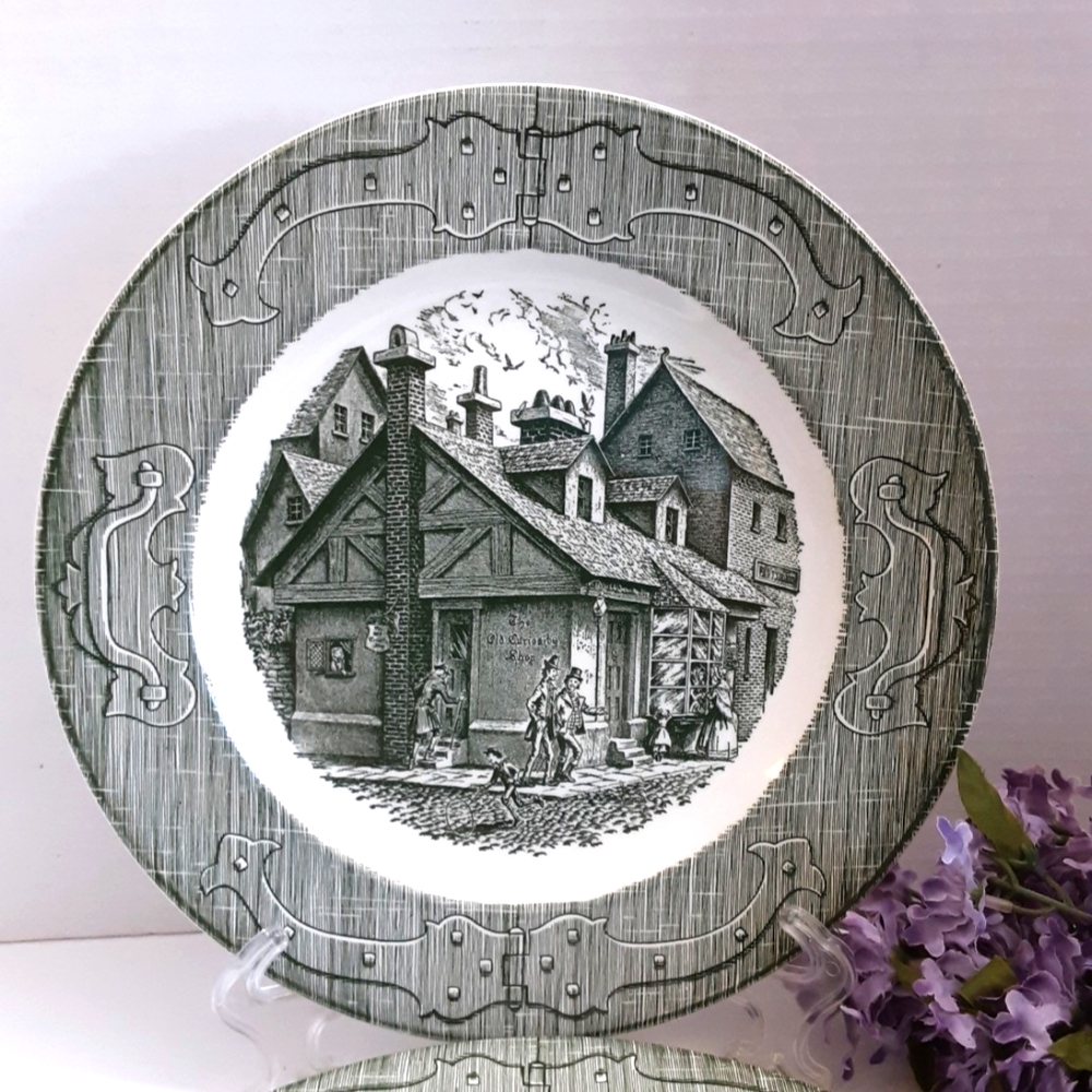 3 Vintage Dinner Plates The Old Curiosity Shop Royal China USA Green Transfer